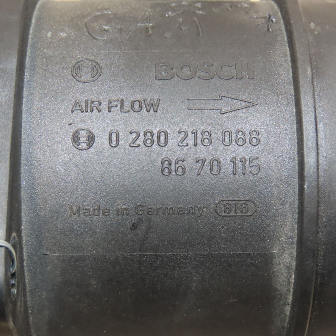 Debimetre air occasion VOLVO S60 I Phase 1 09-2000->06-2004 2.4 D 8670398 4