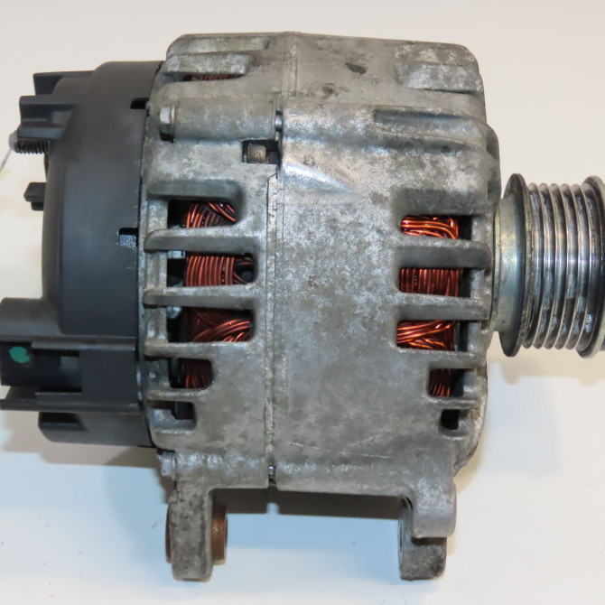 Alternateur occasion VOLKSWAGEN TOURAN II Phase 1 09-2010->12-2015 3L903023 3