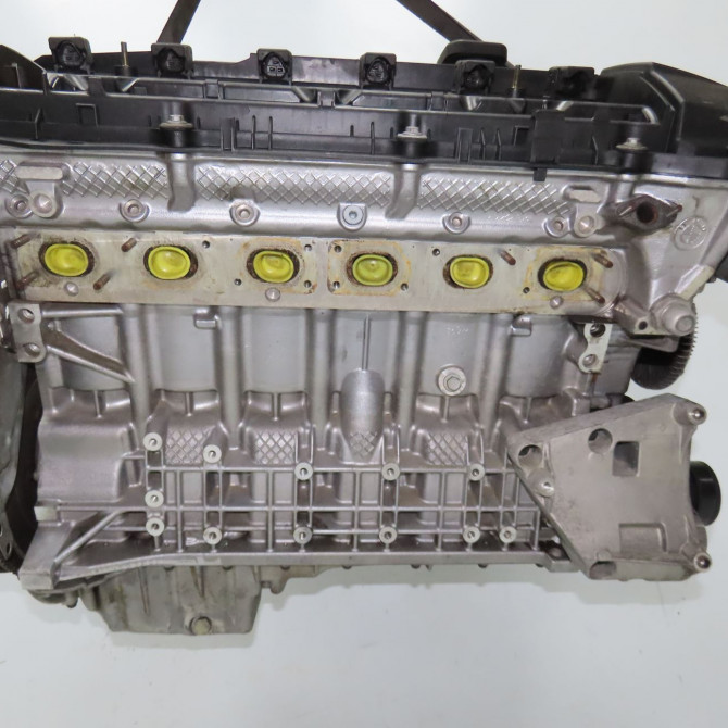 Moteur essence occasion B.M.W. SERIE 5 IV Phase 2 07-2000->07-2003 520i 170ch 11000302324 4