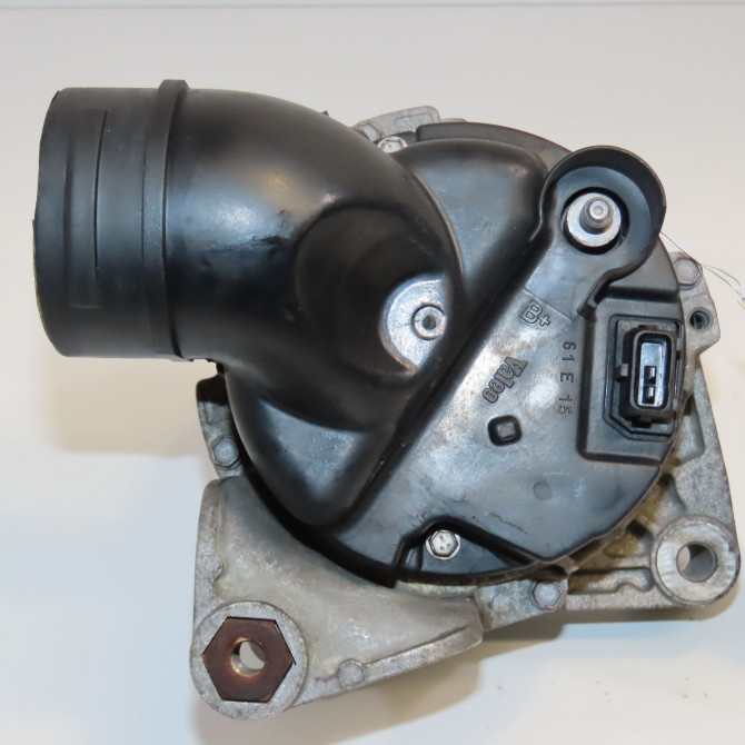 Alternateur occasion B.M.W. SERIE 5 IV Phase 2 07-2000->07-2003 520i 170ch 12317501690 4