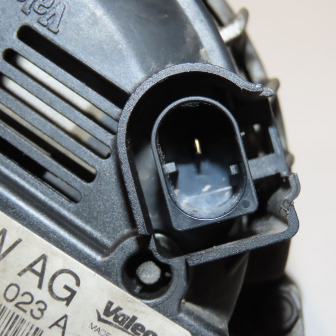 Alternateur occasion VOLKSWAGEN TOURAN II Phase 1 09-2010->12-2015 3L903023 6