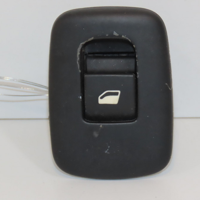 Commande leve-glace porte arrière droite occasion CITROEN C5 II Phase 1 04-2008->... 2.0 HDI 180ch 6490C6 1