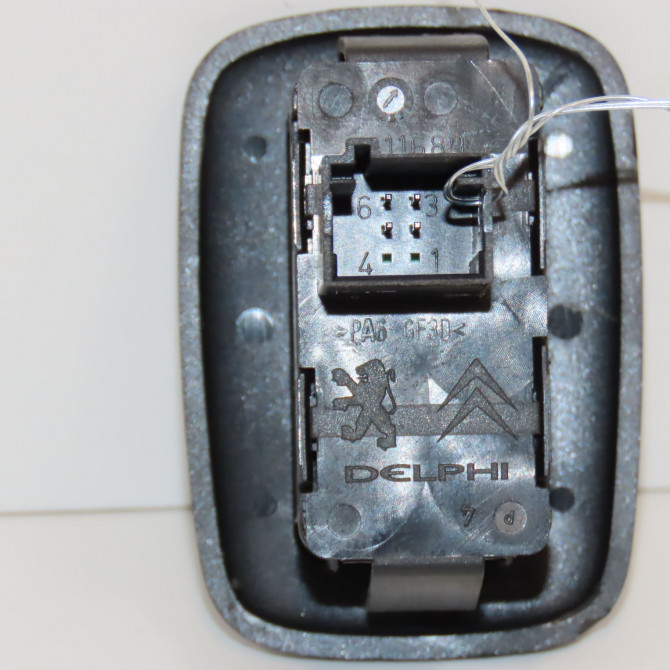 Commande leve-glace porte arrière gauche occasion CITROEN C5 II Phase 1 04-2008->... 2.0 HDI 180ch 6490C6 2