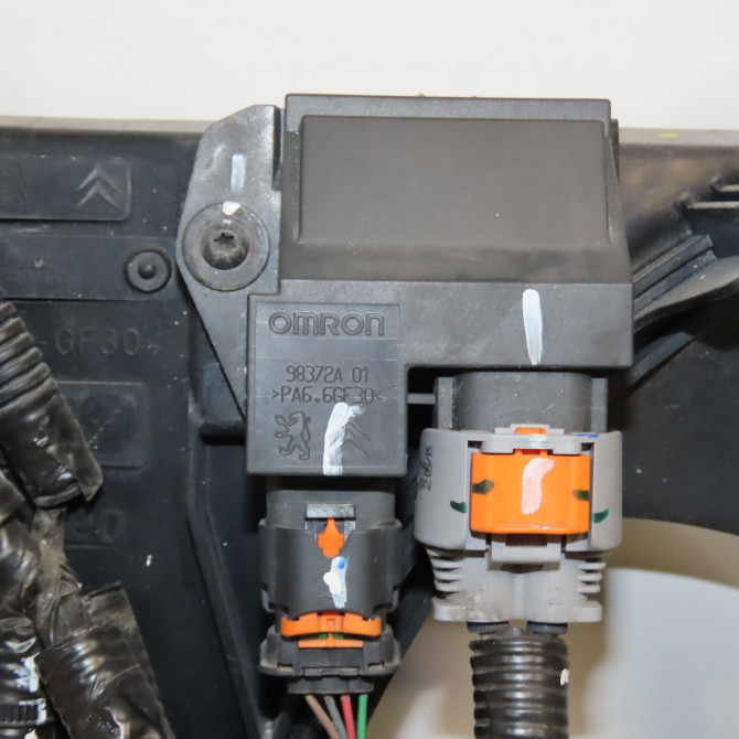 Ventilateur de refroidissement occasion CITROEN C5 II Phase 1 04-2008->... 2.0 HDI 180ch 9804778380 3