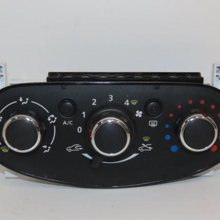 Commande de chauffage occasion DACIA DUSTER Phase 2 09-2013->... 1.5 DCI 110ch 275105810R