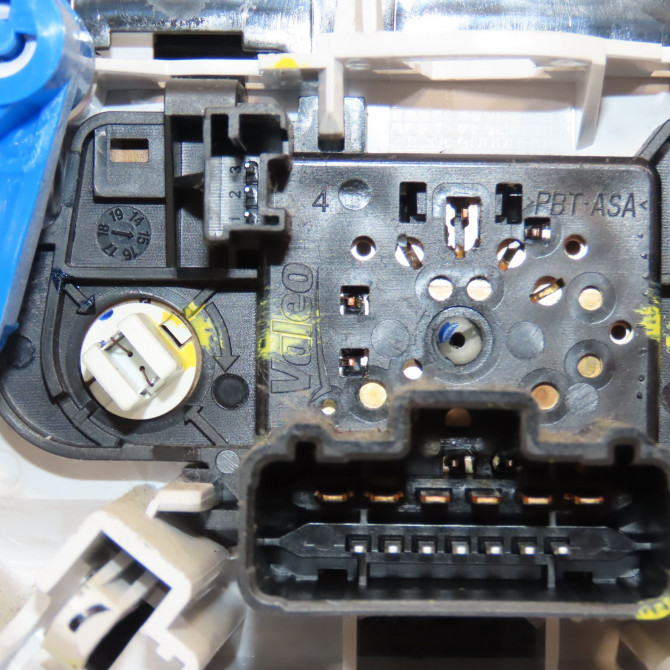 Commande de chauffage occasion DACIA DUSTER Phase 2 09-2013->... 1.5 DCI 110ch 275105810R 3