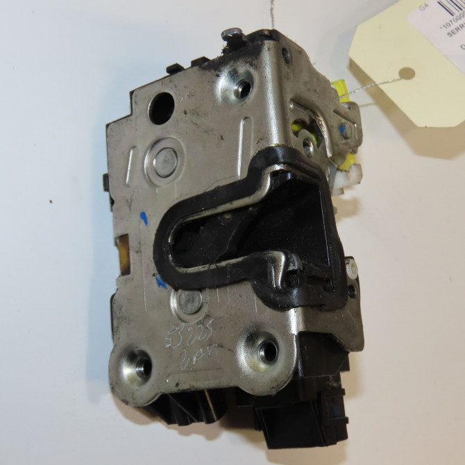 Serrure porte arg occasion DACIA DUSTER Phase 2 09-2013->... 1.5 DCI 110ch 825031439R 1