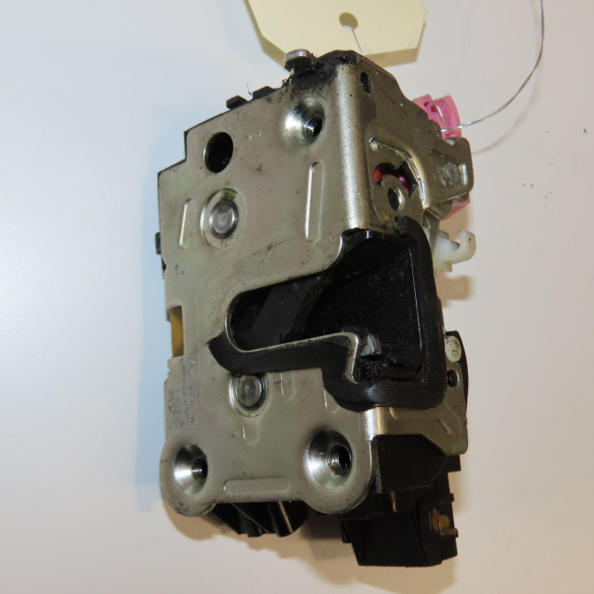 Serrure porte arg occasion DACIA DUSTER Phase 2 09-2013->... 1.5 DCI 110ch 825031439R 1