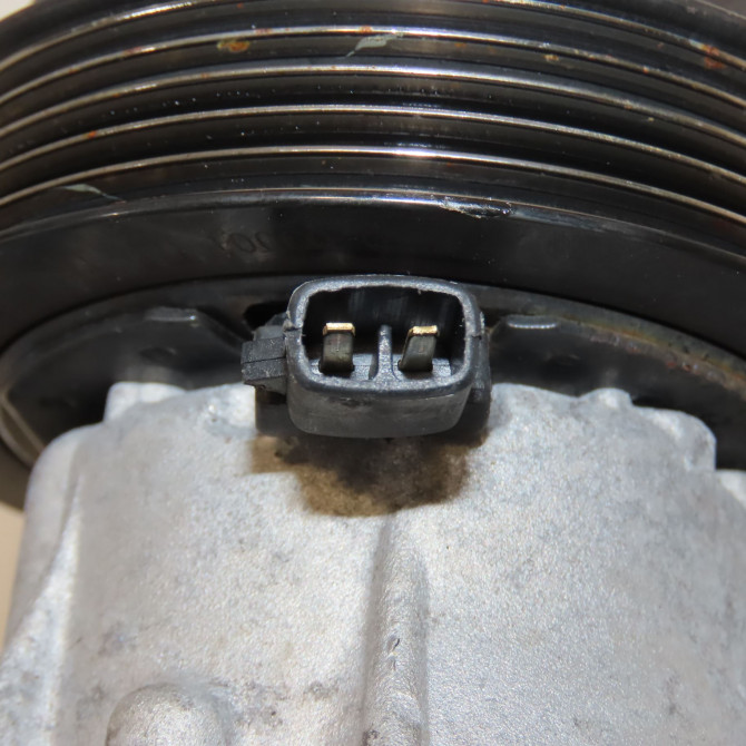 Compresseur air conditionne occasion FIAT 500 II Phase 1 04-1995->04-1999 1.4i 165ch 71797201 4