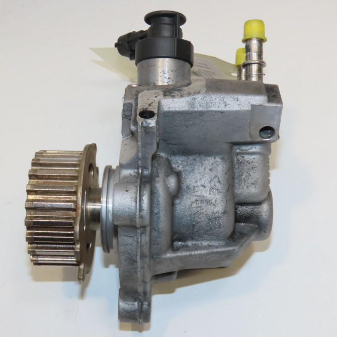Pompe hp occasion PEUGEOT 208 Phase 2 04-2015->... 1.6 BLUE HDI 100ch 9811347380 5