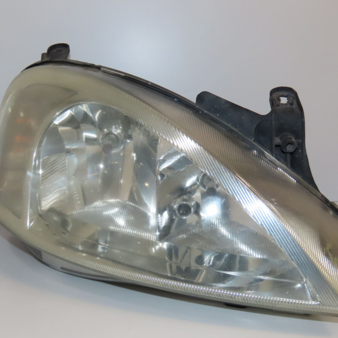 Phare droit occasion OPEL CORSA III Phase 2 08-2003->09-2006 1.2 TWINPORT 80ch 93188580 2