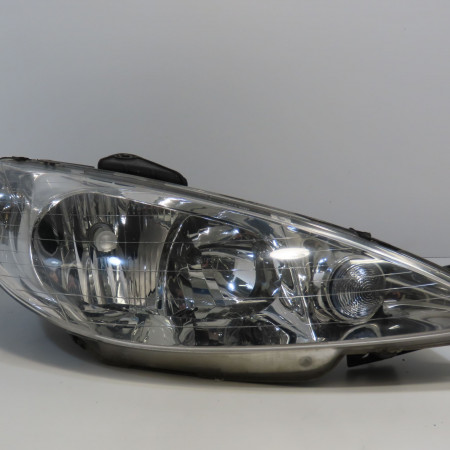 Phare droit occasion PEUGEOT 206 Phase 2 02-2003->02-2009 1.4i 75ch 6206A0