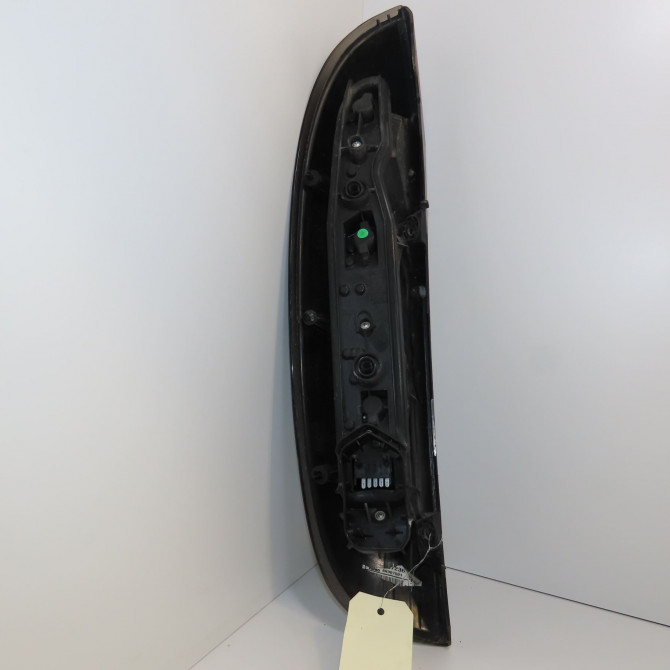 Feu arrière droit occasion OPEL CORSA III Phase 2 08-2003->09-2006 1.2i 80ch 93187120 2
