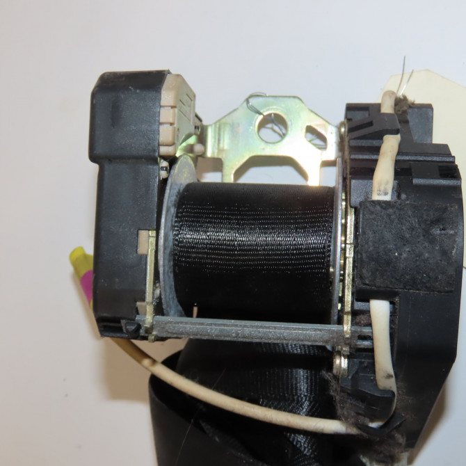 Ceinture avant gauche occasion VOLKSWAGEN BORA Phase 1 10-1998->12-2005 1.9 TDI 100ch 1J4857705AAHCP 2