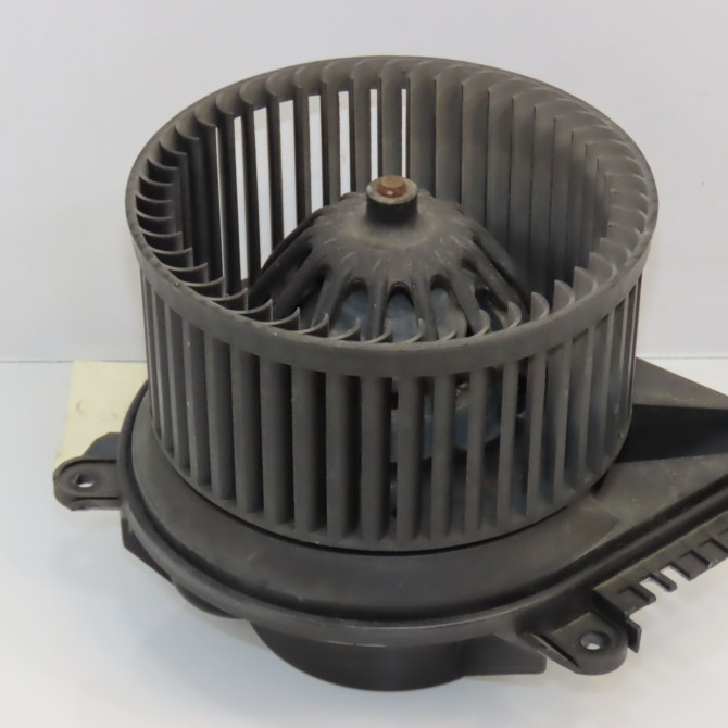 Ventilateur de chauffage occasion RENAULT MEGANE SCENIC I Phase 1 09-1996->08-1999 1.6 7701206250 1