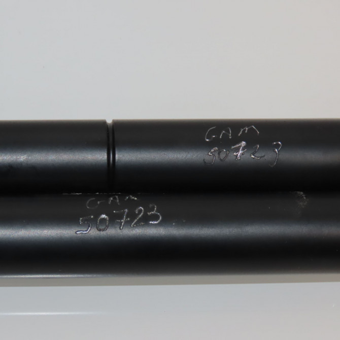 Verin droit hayon occasion RENAULT MEGANE SCENIC I Phase 1 09-1996->08-1999 1.6 7700828454 2