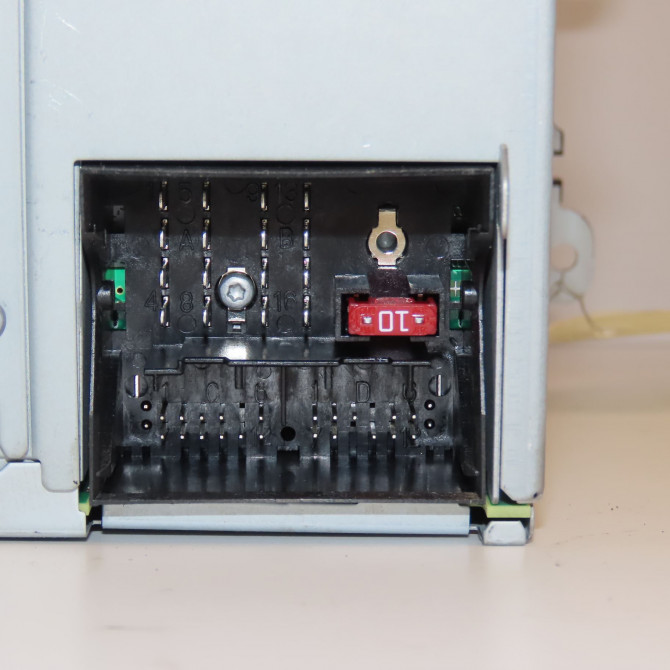 Autoradio occasion VOLKSWAGEN POLO V POLO V Phase 1 2009-09-01->2014-05-31 1.2 TDI 75ch 5M0057186JX 3