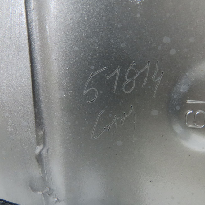 Porte arrière gauche occasion TOYOTA COROLLA VERSO II Phase 1 05-2004->06-2007 136 D-4D 670040F010 4