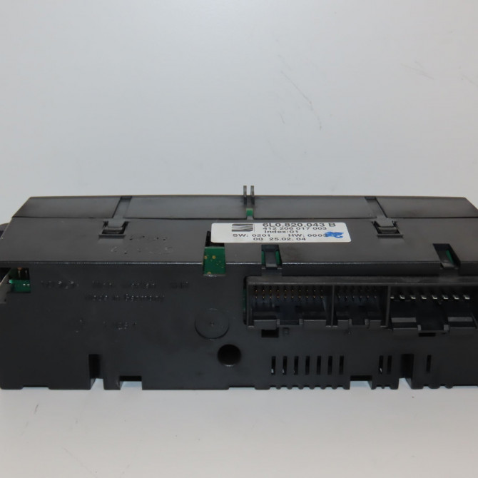 Commande de chauffage occasion SEAT IBIZA III Phase 1 03-2002->03-2006 1.4i 100ch 6L0820043E4X4 2