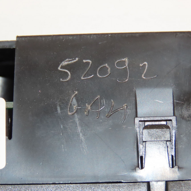 Commande de chauffage occasion SEAT IBIZA III Phase 1 03-2002->03-2006 1.4i 100ch 6L0820043E4X4 5