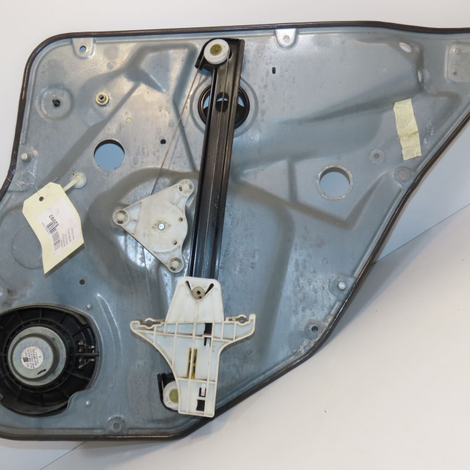 Mecanisme+moteur leve-glace arg occasion SEAT IBIZA III Phase 1 03-2002->03-2006 1.4i 100ch 6L4839755M 2