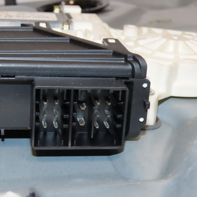 Mecanisme+moteur leve-glace arg occasion SEAT IBIZA III Phase 1 03-2002->03-2006 1.4i 100ch 6L4839755M 4