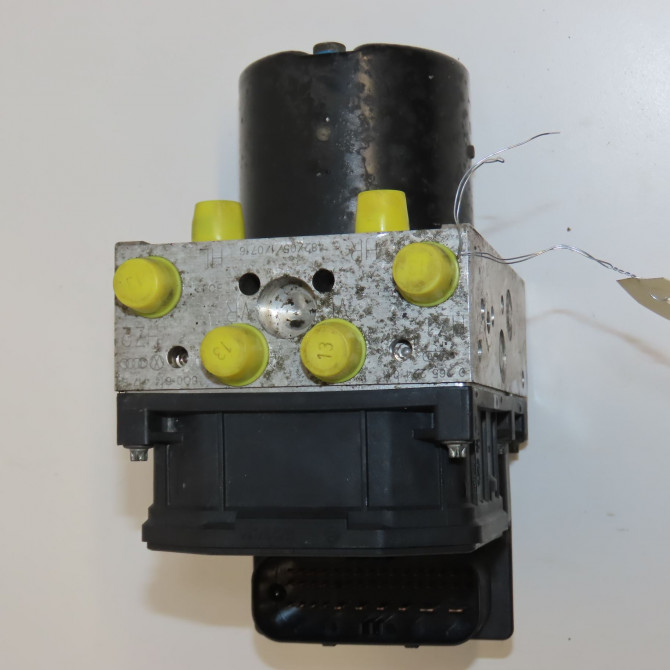 Unité hydraulique ABS occasion SEAT IBIZA III Phase 1 03-2002->03-2006 1.4i 100ch 6Q0698417 1