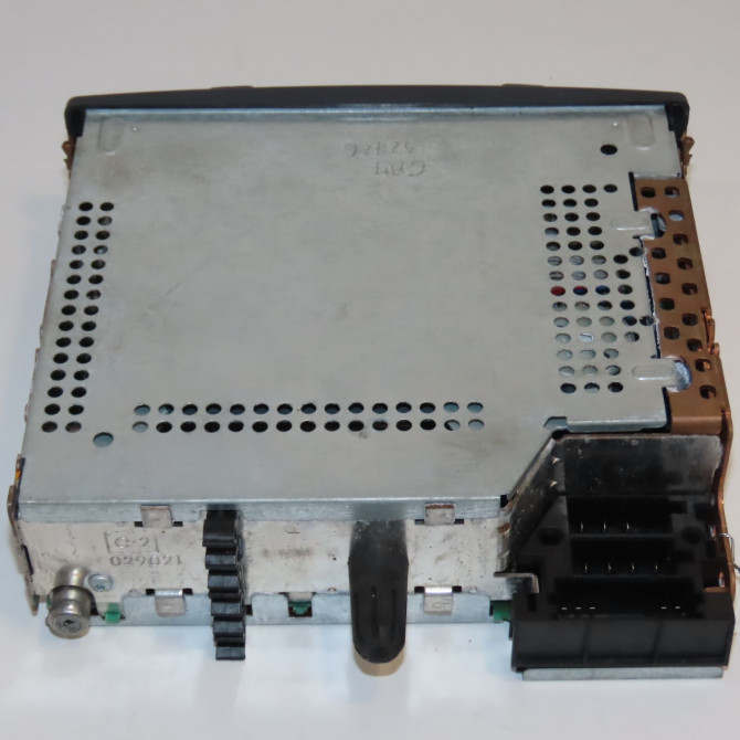 Autoradio occasion RENAULT CLIO II Phase 1 03-1998->06-2001 1.4i 8v 75ch 8200354517 2