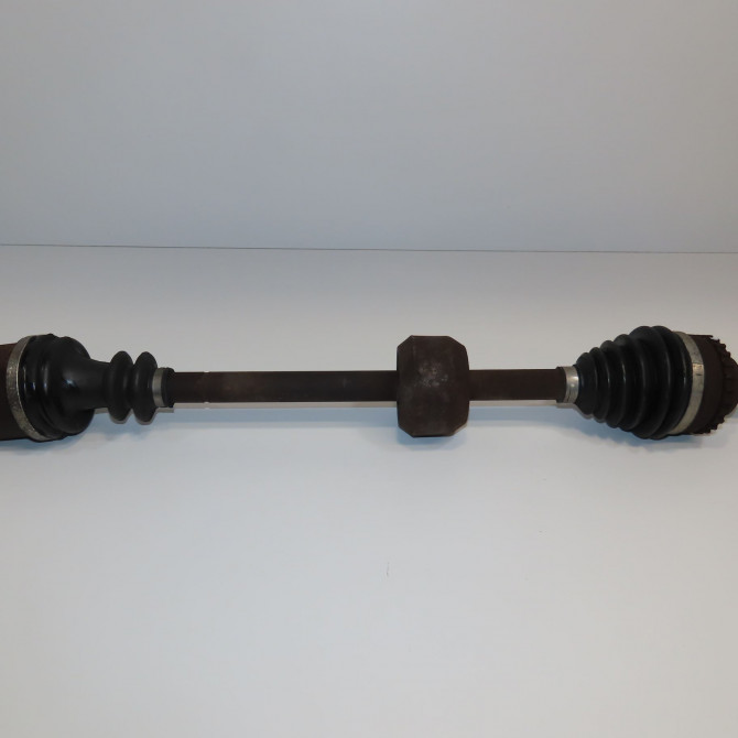 Transmission avant droite occasion RENAULT CLIO II Phase 2 06-2001->07-2006 1.4i 16v 8200107090 1