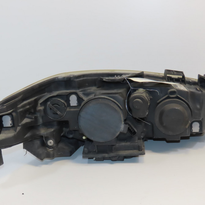 Phare gauche occasion RENAULT LAGUNA II Phase 2 03-2005->09-2007 1.9 DCI 125ch 7701476940 2