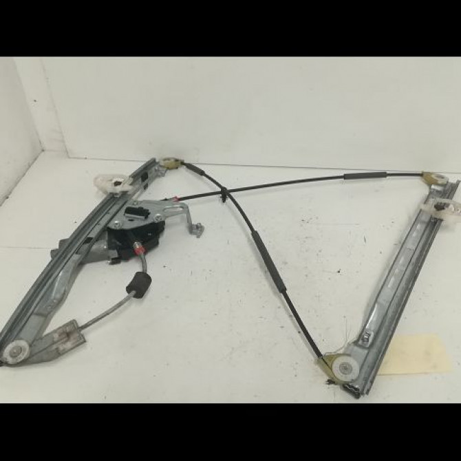 Mecanisme + moteur lève-glace avant droit occasion PEUGEOT 206 + Phase 1 03-2009->05-2013 1.4i 75ch 9222F8 2