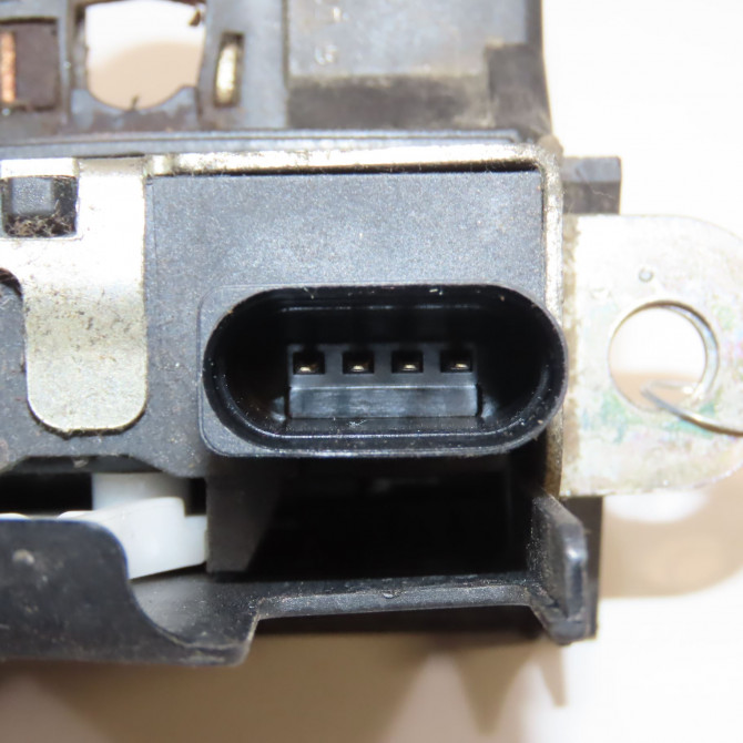 Serrure hayon occasion VOLKSWAGEN POLO V POLO V Phase 1 2009-09-01->2014-05-31 1.6 TDI 90 6R0827505E9B9 3