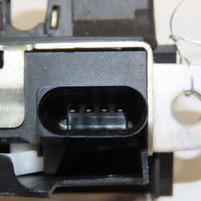 Serrure hayon occasion VOLKSWAGEN POLO V Phase 2 02-2014->... 6R0827505E9B9 3