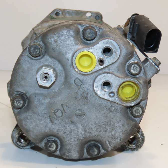 Compresseur air conditionne occasion VOLKSWAGEN TRANSPORTER V Phase 1 06-2003->08-2009 7H0820803F 4