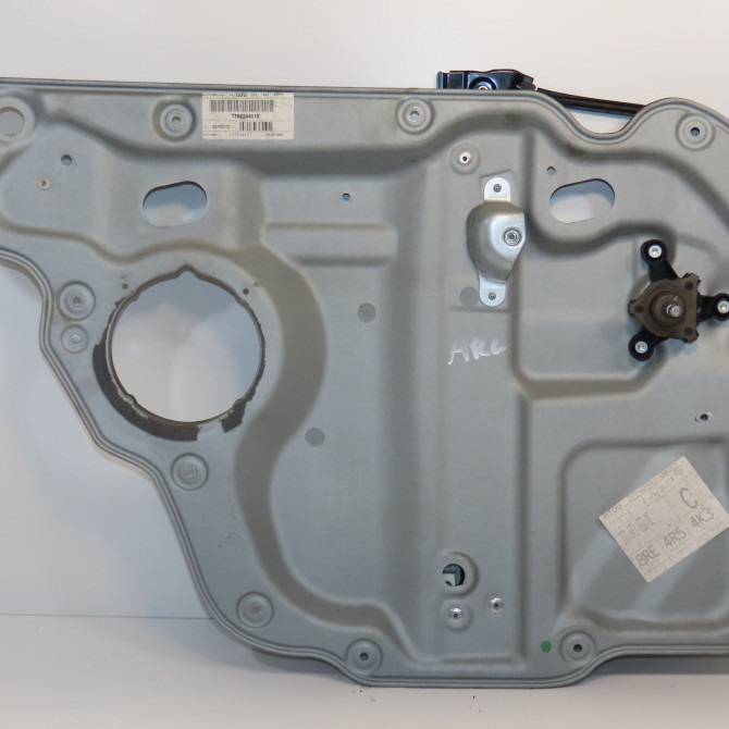 Mecanisme leve-glace arrière gauche occasion VOLKSWAGEN TOURAN I Phase 2 11-2006->09-2010 1.9TDI 90 1T0839461N 1