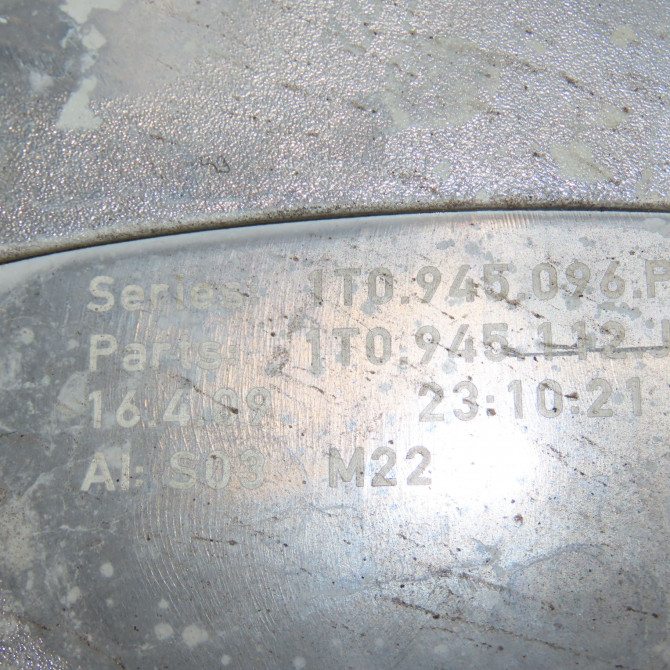 Feu arrière droit occasion VOLKSWAGEN TOURAN I Phase 2 11-2006->09-2010 2.0TDi 16v 140ch 1T0945096P 4