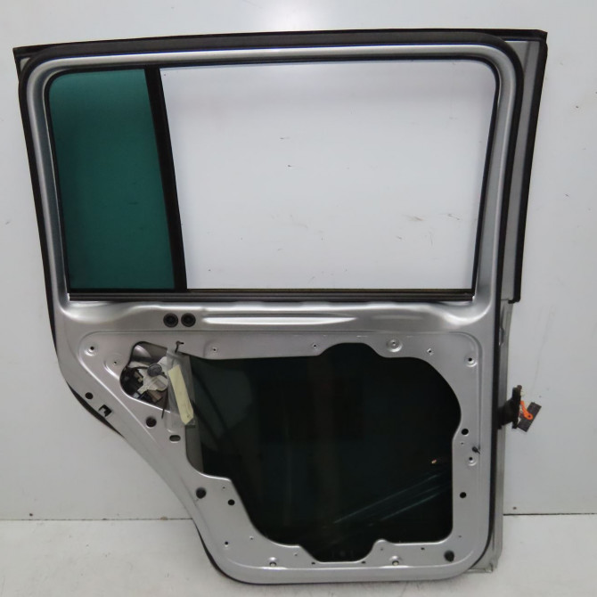 Porte arrière gauche occasion VOLKSWAGEN TOURAN I Phase 2 11-2006->09-2010 2.0TDi 16v 140ch 2