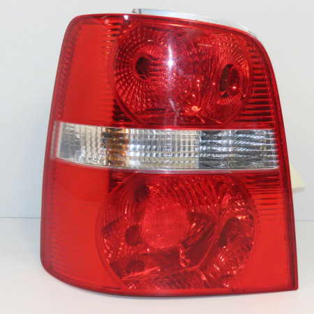 Feu arrière gauche occasion VOLKSWAGEN TOURAN I Phase 2 11-2006->09-2010 2.0TDi 16v 140ch