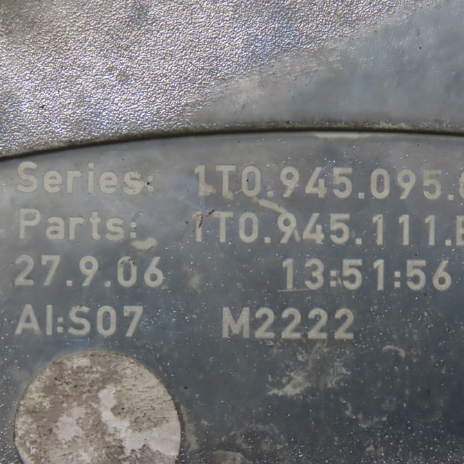 Feu arrière gauche occasion VOLKSWAGEN TOURAN I Phase 2 11-2006->09-2010 2.0TDi 16v 140ch 4