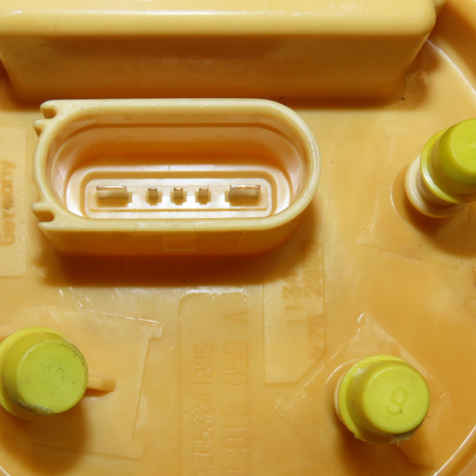 Jauge a carburant occasion VOLKSWAGEN TOURAN I Phase 2 11-2006->09-2010 2.0TDi 16v 140ch 3