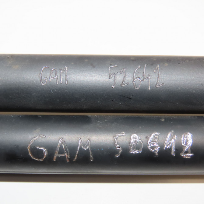 Verin droit hayon occasion VOLKSWAGEN TOURAN I Phase 2 11-2006->09-2010 2.0TDi 16v 140ch 2