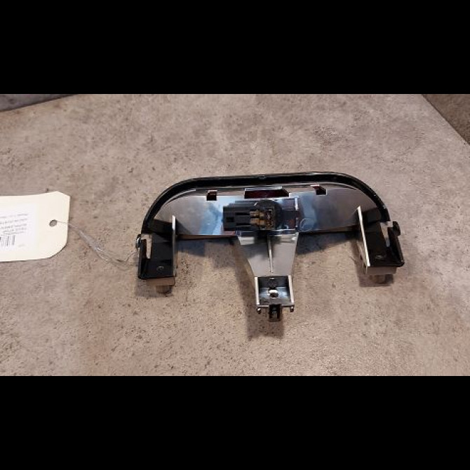 Feux stop supplementaire occasion DACIA DUSTER Phase 1 03-2010->12-2013 1.5 DCI 90ch 265908613R 2