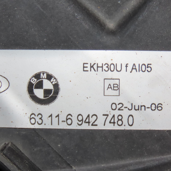Phare droit occasion B.M.W. SERIE 3 V Phase 1 04-1995->04-1999 320d 163ch 63117161668 4