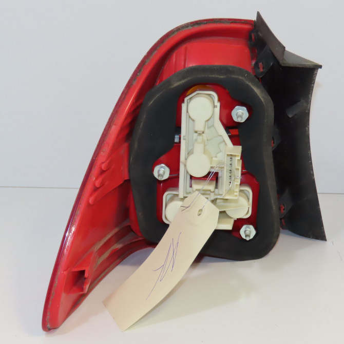 Feu arrière droit occasion B.M.W. SERIE 3 V Phase 1 04-1995->04-1999 320d 163ch 63217160062 2