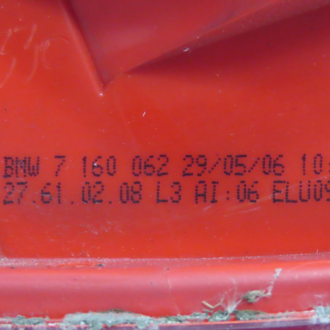 Feu arrière droit occasion B.M.W. SERIE 3 V Phase 1 04-1995->04-1999 320d 163ch 63217160062 4