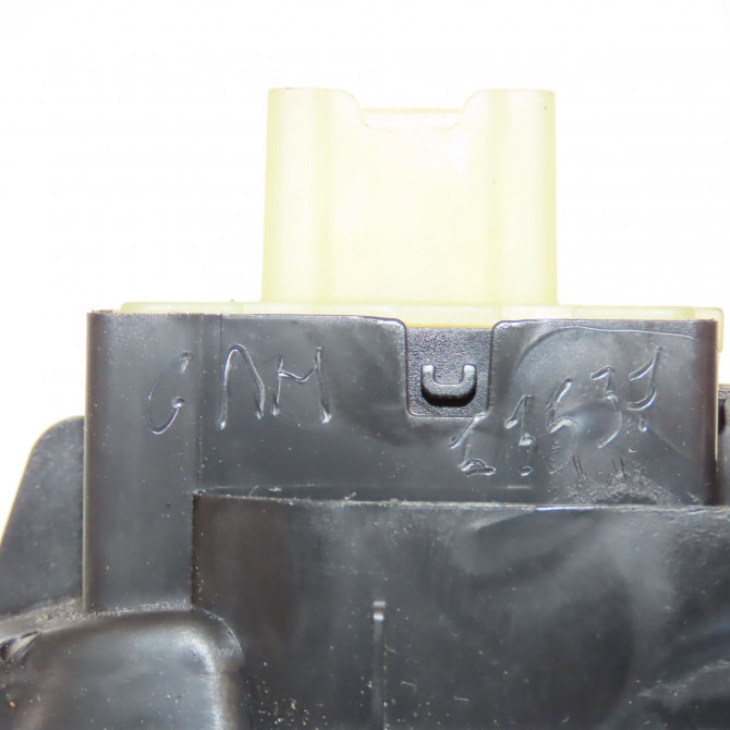 Commande lève-glace porte avant droite occasion DACIA DUSTER Phase 2 09-2013->... 1.5 DCI 110ch 4