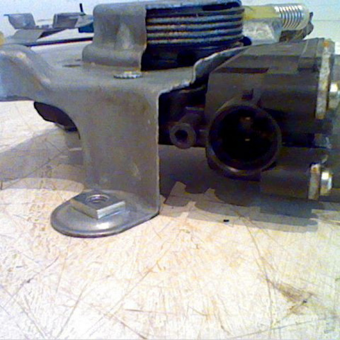 Mecanisme + moteur lève-glace avant droit occasion RENAULT TWINGO II Phase 1 06-2007->11-2011 1.2i 16v 75ch 8200384741 2