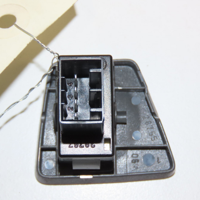 Commande lève-glace porte avant droite occasion FIAT PANDA II Phase 1 09-2003->12-2012 1.2i 60ch 735360837 2