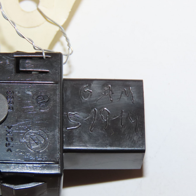 Commande lève-glace porte avant droite occasion FIAT PANDA II Phase 1 09-2003->12-2012 1.2i 60ch 735360837 3