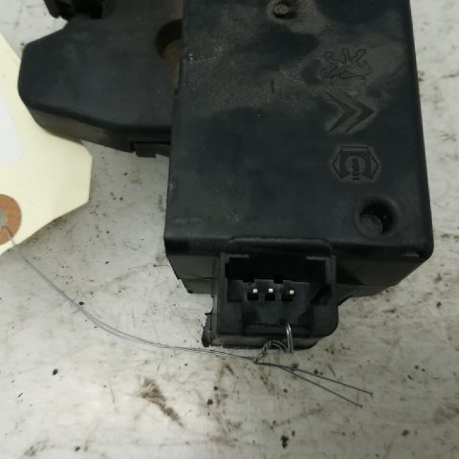 Serrure hayon occasion PEUGEOT 307 Phase 1 04-2001->06-2005 2.0 HDI 110ch 871982 3